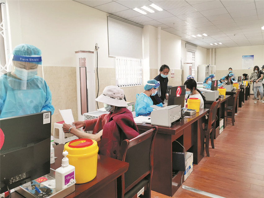 接種現場.jpg 接種現場.jpg
