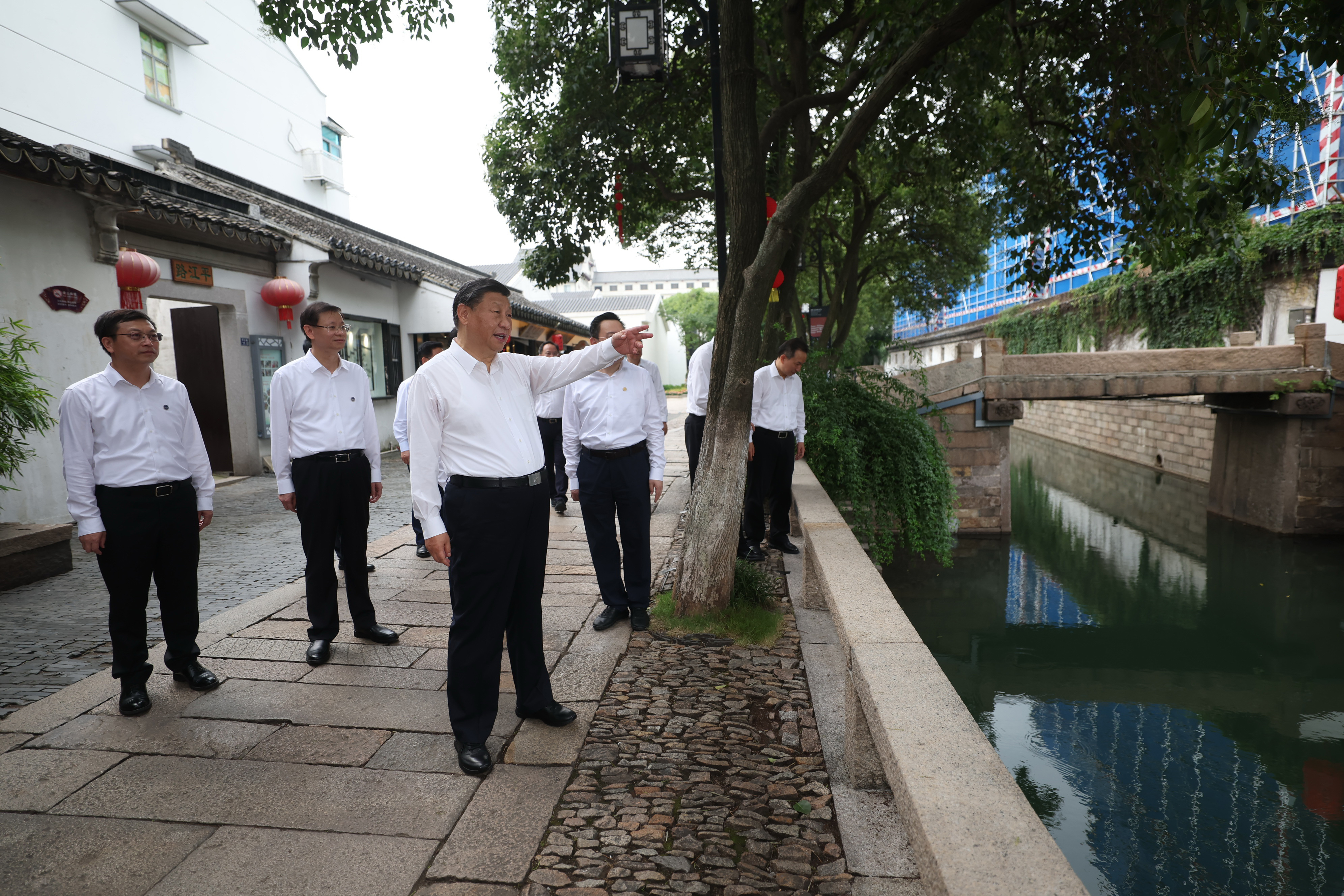 2023年7月6日,習近平在蘇州平江歷史文化街區考察。